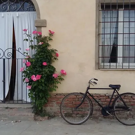 Bed & Breakfast La Casa Dei Prugni 3*