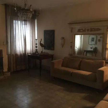 La Casa Dei Prugni 3* Boretto