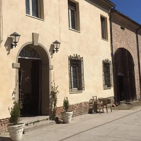 La Casa Dei Prugni Frühstückspension Boretto