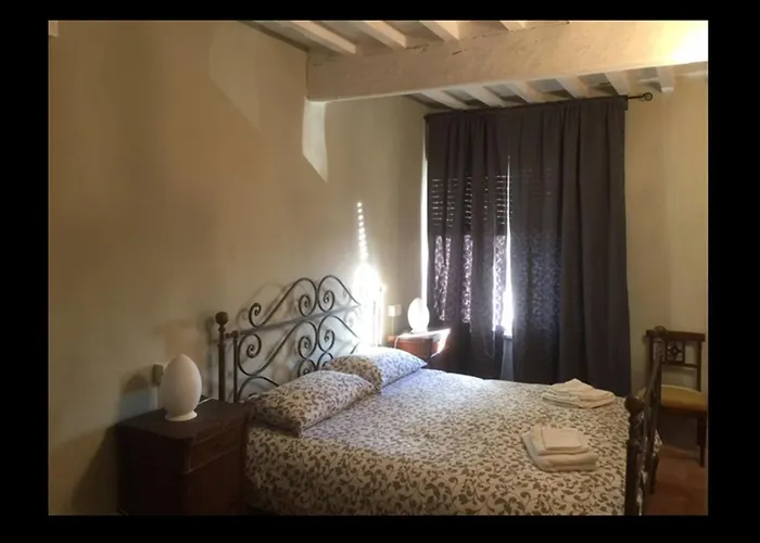 La Casa Dei Prugni 3* Boretto